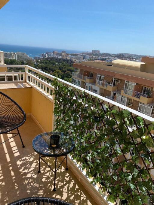 Con Espectacular Vista, Piscinas, Recep 24 Hs Apartamento Benalmádena