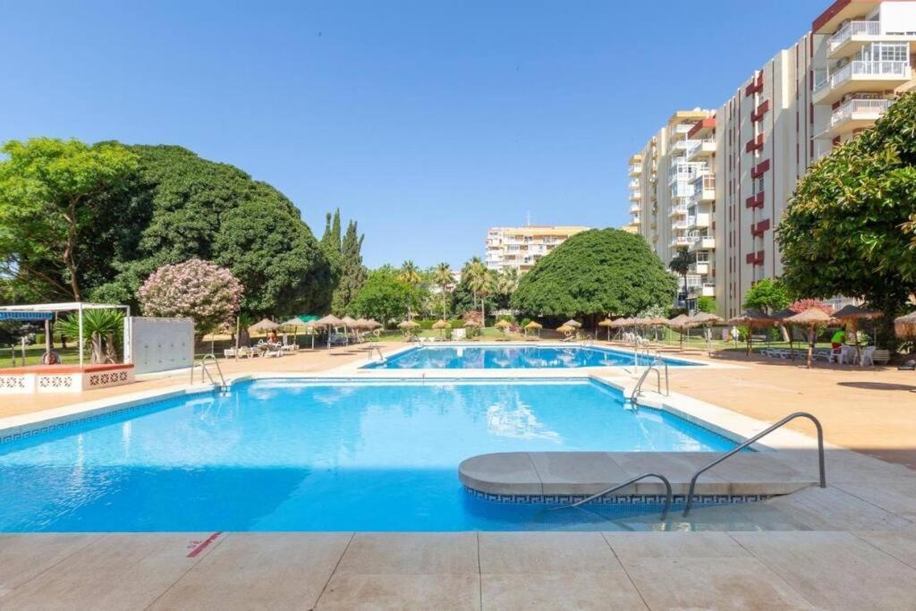 Apartamento Con Espectacular Vista, Piscinas, Recep 24 Hs Benalmádena