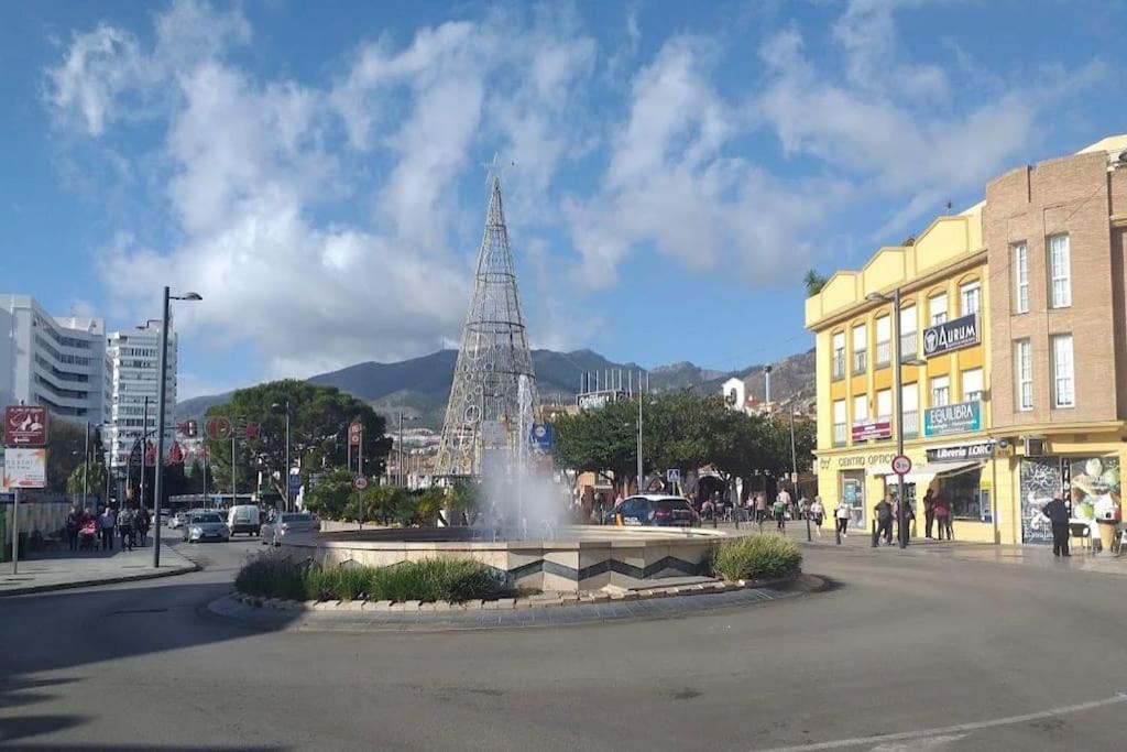 Apartamento Con Espectacular Vista, Piscinas, Recep 24 Hs