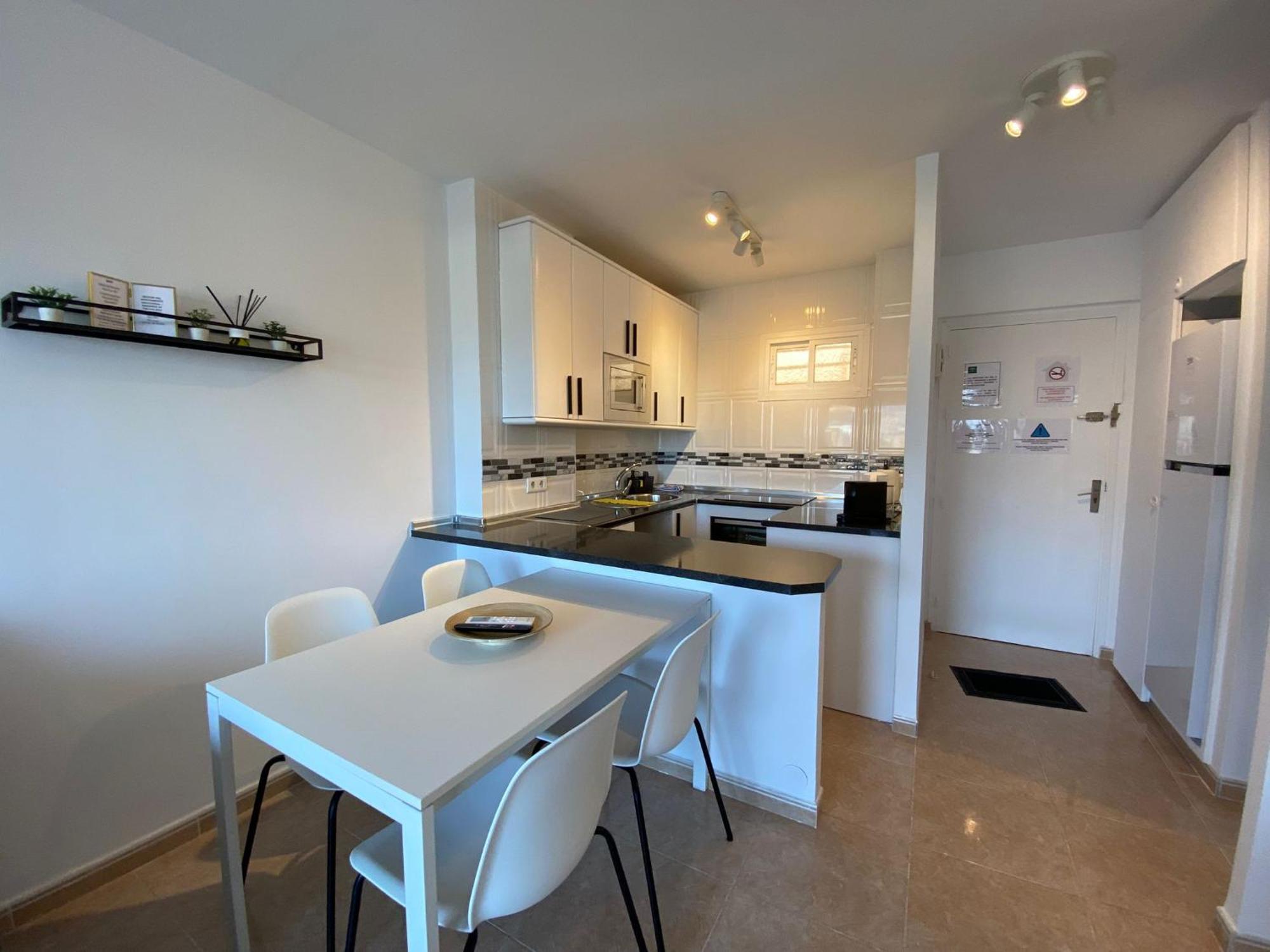 Apartment Con Espectacular Vista, Piscinas, Recep 24 Hs Benalmadena